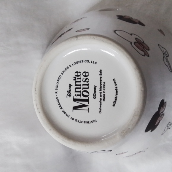 Disney Minnie Mouse ramen noodle bowl - Picture 6 of 6